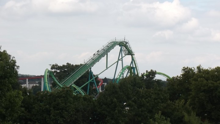 Dorney Park Allentown Hydra Lift