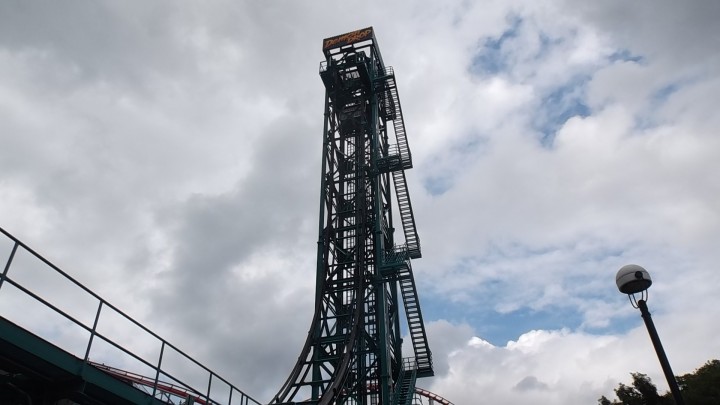 Dorney Park Allentown Demon Drop