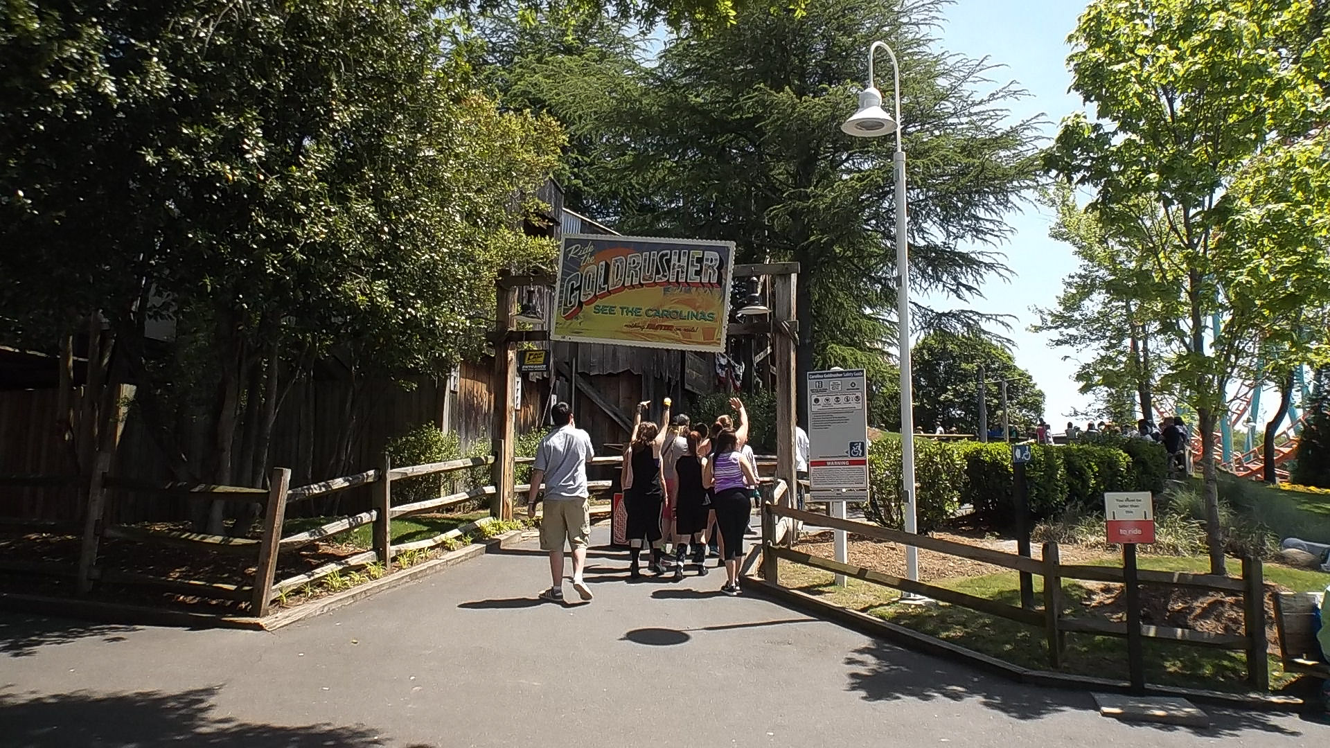 Carowinds Carolina Goldrusher